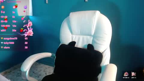  Luna  online show from January 21, 8:00 pm