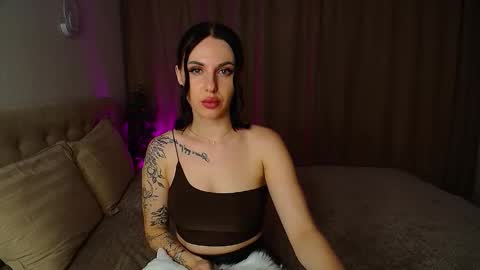 poison_inyour_mind online show from November 1, 3:22 pm