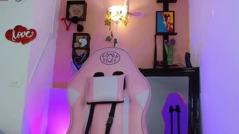 poison_liv online show from January 7, 1:27 pm