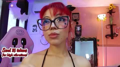 poison_liv online show from March 6, 1:54 pm