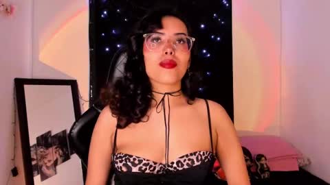 Snapshot of poison_willow chatting on March 10, 5:50 pm Willow Hours 12pm to 630pm Colombian time FRIDAY AND SUNDAY FREE DAYS online show from March 10, 5:50 pm