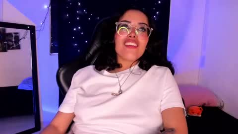 Snapshot of poison_willow chatting on March 4, 9:32 pm Willow Hours 12pm to 630pm Colombian time FRIDAY AND SUNDAY FREE DAYS online show from March 4, 9:32 pm
