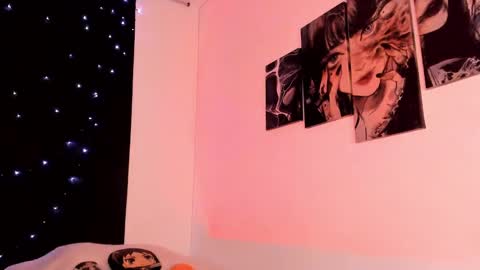 Snapshot of poison_willow chatting on February 6, 9:49 pm Willow Hours 12pm to 630pm Colombian time FRIDAY AND SUNDAY FREE DAYS online show from February 6, 9:49 pm