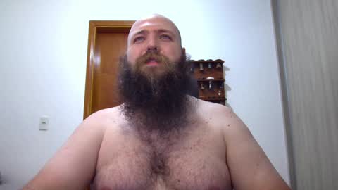 Snapshot of polar_bear91 chatting on February 9, 3:22 am Bear online show from February 9, 3:22 am