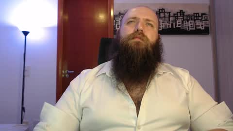 Snapshot of polar_bear91 chatting on February 26, 5:13 am Bear online show from February 26, 5:13 am