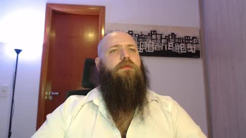Snapshot of polar_bear91 chatting on March 1, 4:15 am Bear online show from March 1, 4:15 am