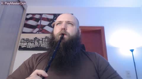 Bear online show from October 26, 3:40 am