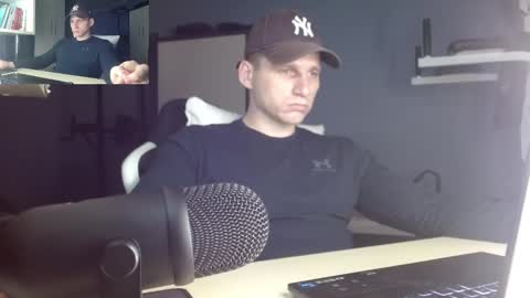 Poliglot online show from December 17, 9:32 pm