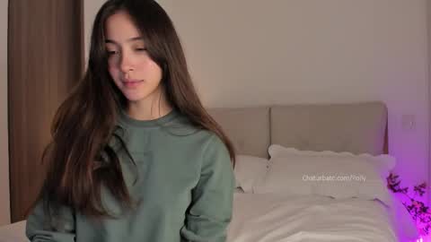 Polly online show from October 10, 9:41 pm