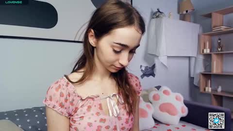 Polly online show from October 27, 7:52 am