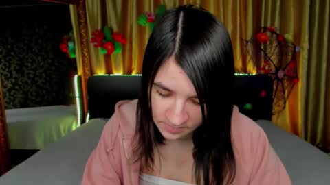 Polly online show from March 11, 7:44 am