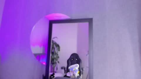 POLLY online show from February 20, 10:27 am