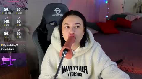 pollyshmidt online show from December 22, 3:55 am