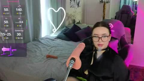 pollyshmidt online show from February 25, 3:31 pm