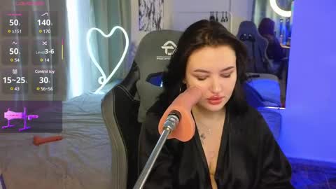 pollyshmidt online show from March 3, 8:54 pm