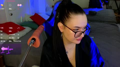 pollyshmidt online show from February 1, 5:37 pm