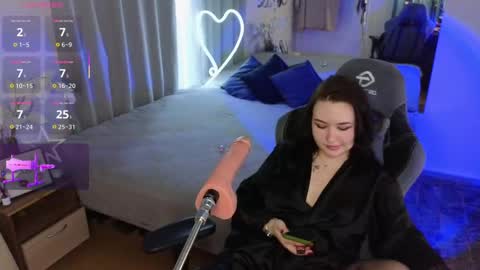 pollyshmidt online show from February 24, 4:58 pm