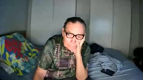 john online show from September 22, 4:49 am
