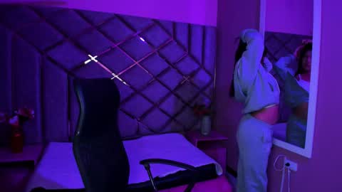 poly sasha  online show from December 2, 3:27 am