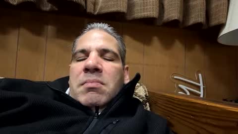 PONCH online show from October 27, 1:49 am