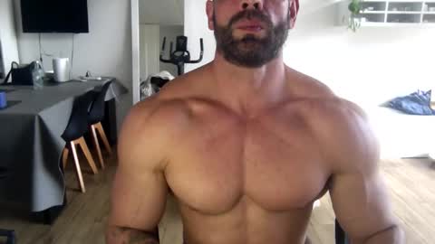 Snapshot of popopo00 chatting on October 9, 6:35 pm popopo0 online show from October 9, 6:35 pm