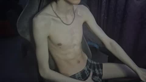 popoul_couple online show from June 19, 10:27 pm