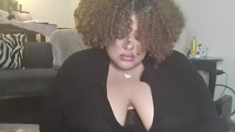 poppyprincess261371 online show from February 7, 6:27 am