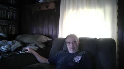 Snapshot of porkingit400 chatting on September 18, 2:43 pm porkingit400 online show from September 18, 2:43 pm