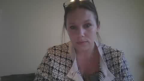 Snapshot of pornbwetkitty chatting on September 18, 9:19 pm pornbwetkitty online show from September 18, 9:19 pm
