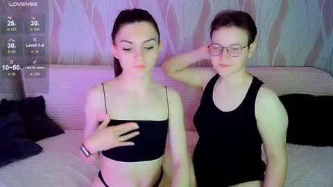 Ana and Tati online show from September 26, 10:18 pm