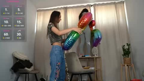    online show from June 4, 8:53 am