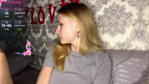  HERES SILVIA AND OlIVIA  WELCOME EVERYONE LOVENSE DOMI REACT TO YOUR TIPS LETS MAKE A GREAT SHOW TOGETHER  online show from October 24, 4:19 pm