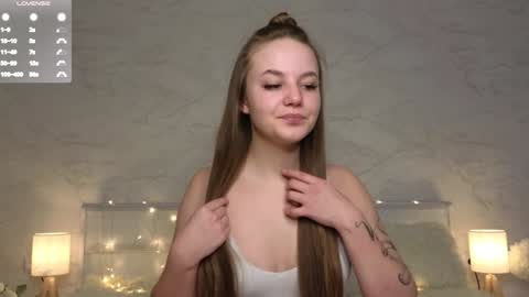  HERES SILVIA AND OlIVIA  WELCOME EVERYONE LOVENSE DOMI REACT TO YOUR TIPS LETS MAKE A GREAT SHOW TOGETHER  online show from February 7, 4:14 pm