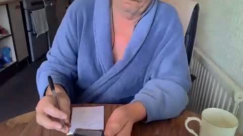 poshman65 online show from September 30, 10:37 am