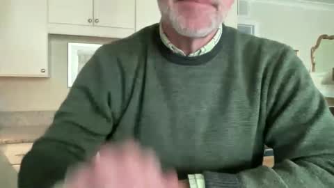 Snapshot of post01card chatting on January 7, 8:52 pm Post online show from January 7, 8:52 pm