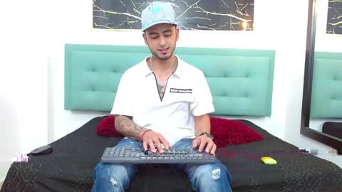   online show from May 6, 4:07 am