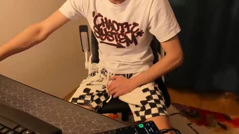 alex online show from March 3, 7:17 pm