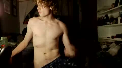 Snapshot of powertopbottom chatting on October 27, 7:52 am PowerSwitch online show from October 27, 7:52 am