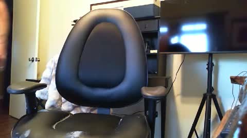 ppaloma463 online show from April 4, 11:39 am