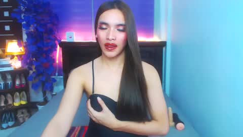 preciosa_banks69 online show from March 6, 5:43 pm