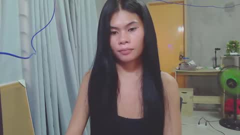 precious_athena online show from February 7, 8:11 am