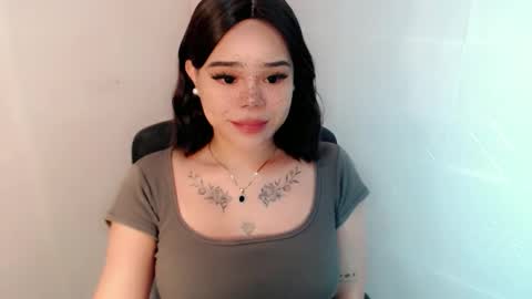 MAXXINE online show from October 26, 9:10 am