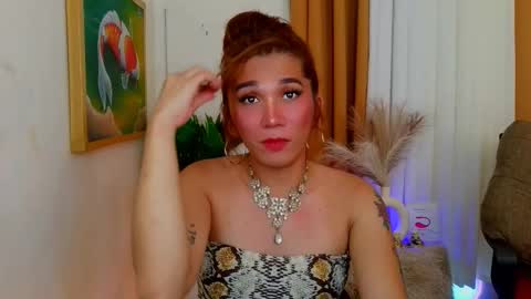 Rosedoll online show from March 12, 6:50 am