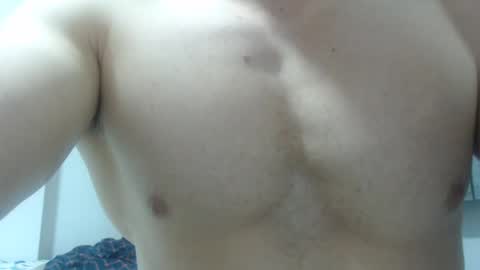 Snapshot of preettyboyx chatting on December 26, 5:15 am JUAN online show from December 26, 5:15 am