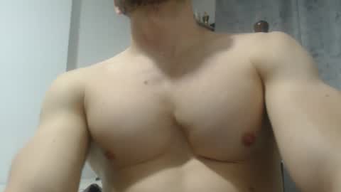Snapshot of preettyboyx chatting on December 30, 1:48 am JUAN online show from December 30, 1:48 am