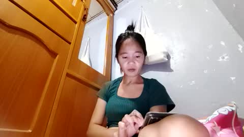 Dinah online show from December 10, 6:54 am