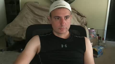 preppyguyintokink1 online show from June 7, 6:02 pm