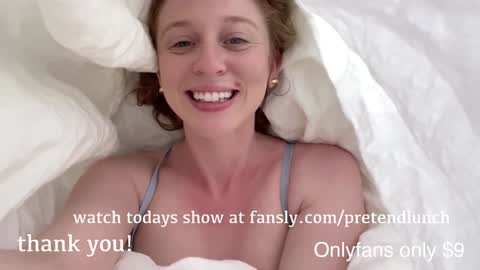 Snapshot of pretendlunch chatting on January 26, 6:16 pm Pretend online show from January 26, 6:16 pm
