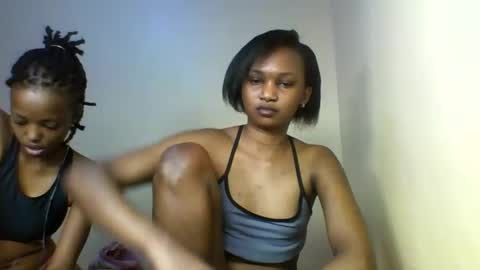 Prettie candy9 online show from October 31, 4:18 pm