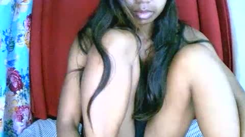 prettiethalia online show from November 21, 9:24 pm